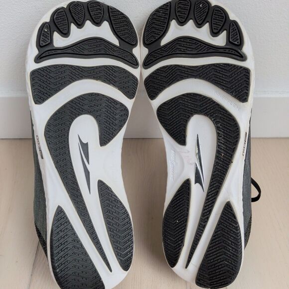 Altra Escalante Running Shoes Sneakers Mens Size 12 Gray Black White AFM1733G-3 - Picture 8 of 9
